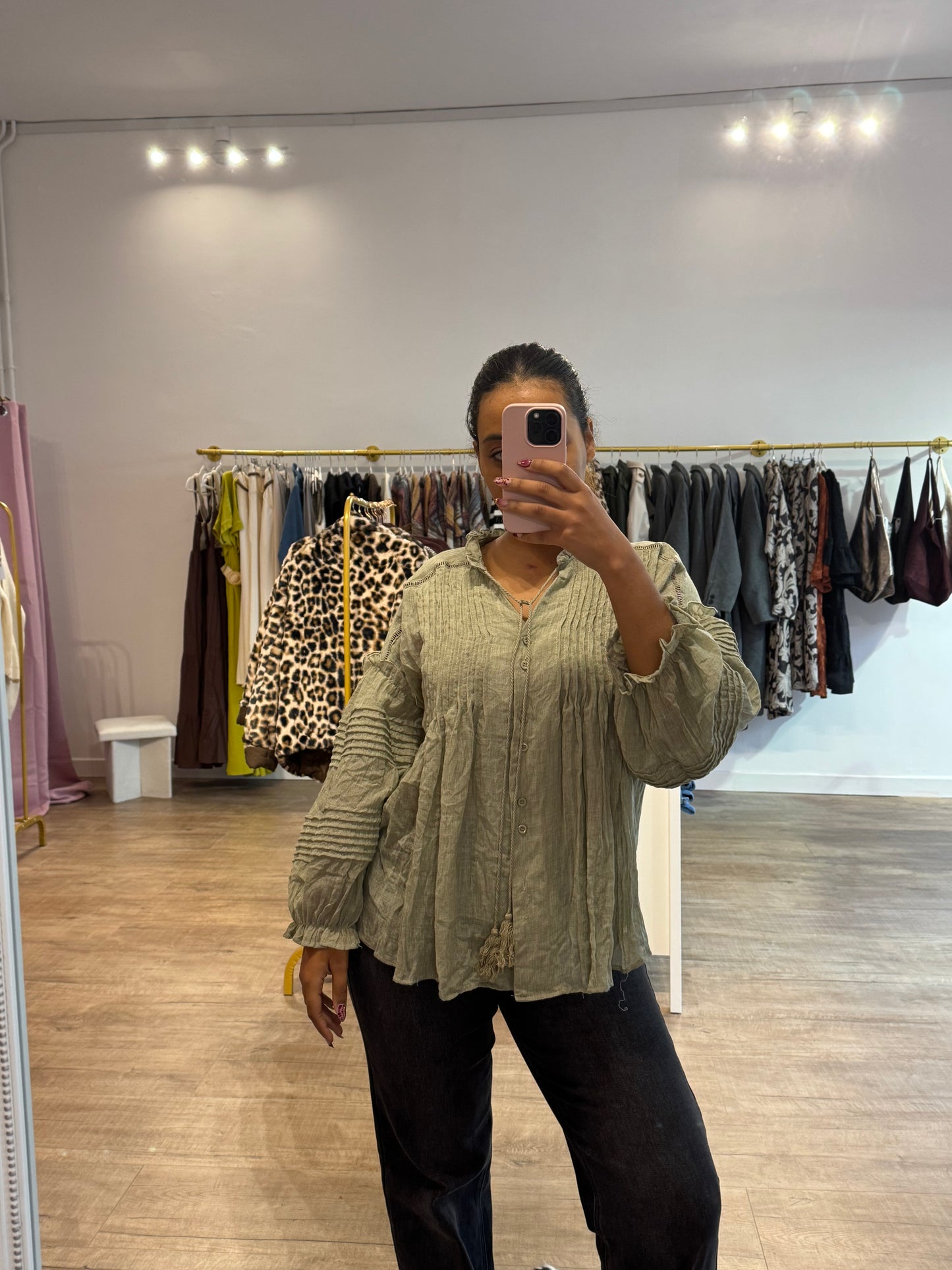 Chemisier vert délicat bohème