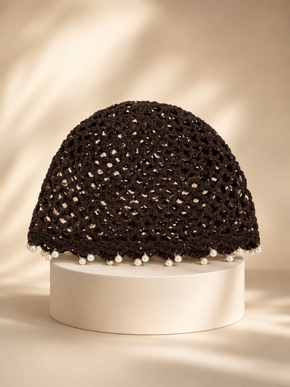Bonnet crochet brillant à perles pendantes