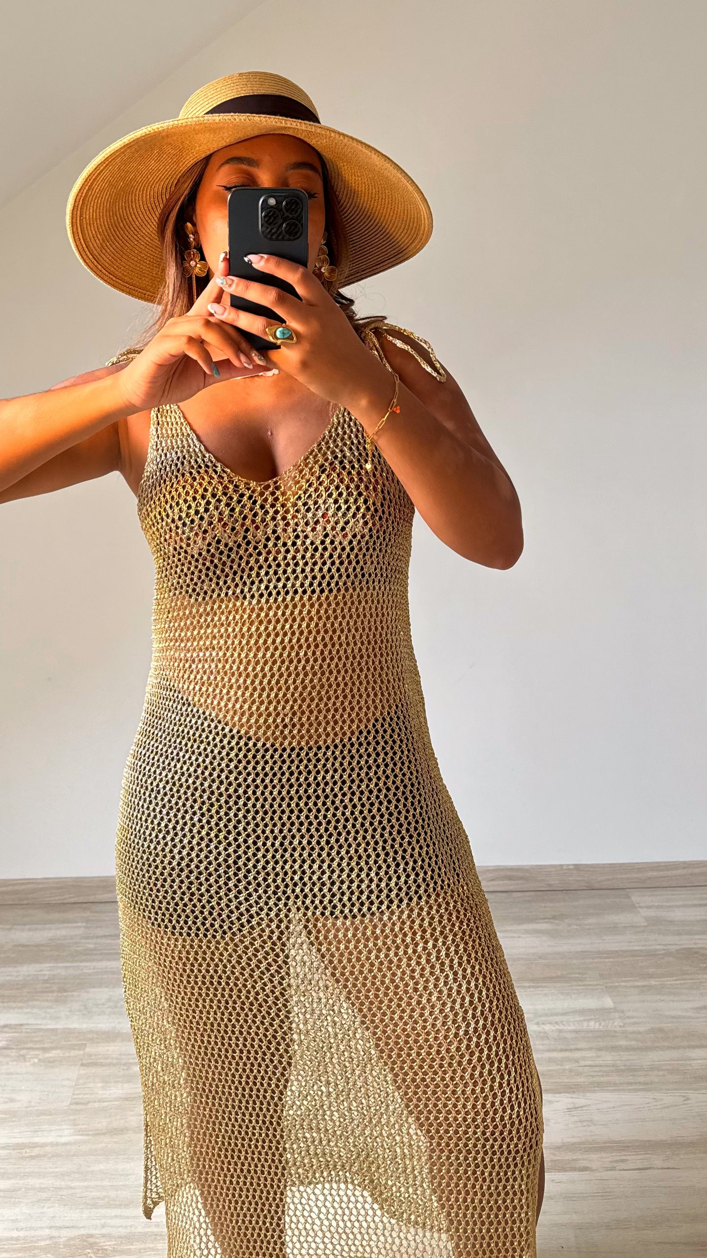 Robe dorée métallisée