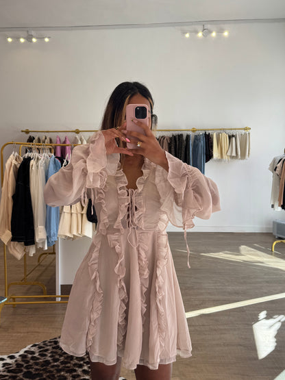 Robe fluide à volants et lacée au buste