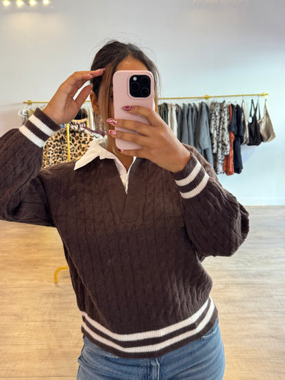 Pull Marron Tressé avec Col Chemise Intégré