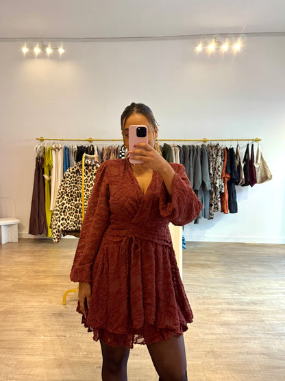 Robe Bordeaux Effet Texturé