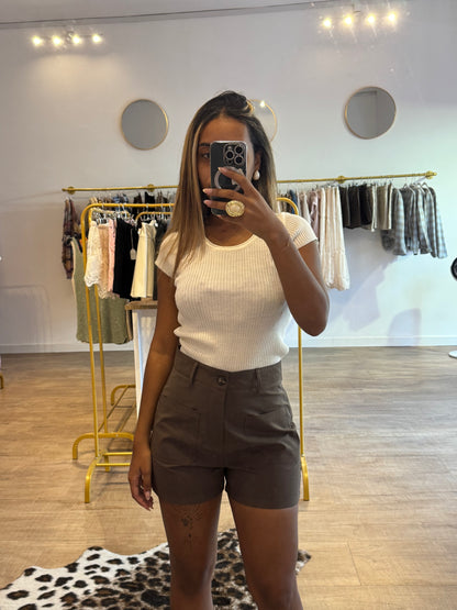 Short Marron Ultra Doux à Poches