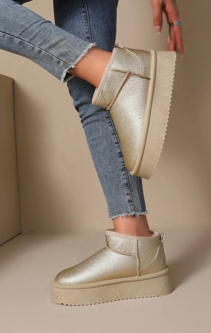 Bottines fourrées dorées