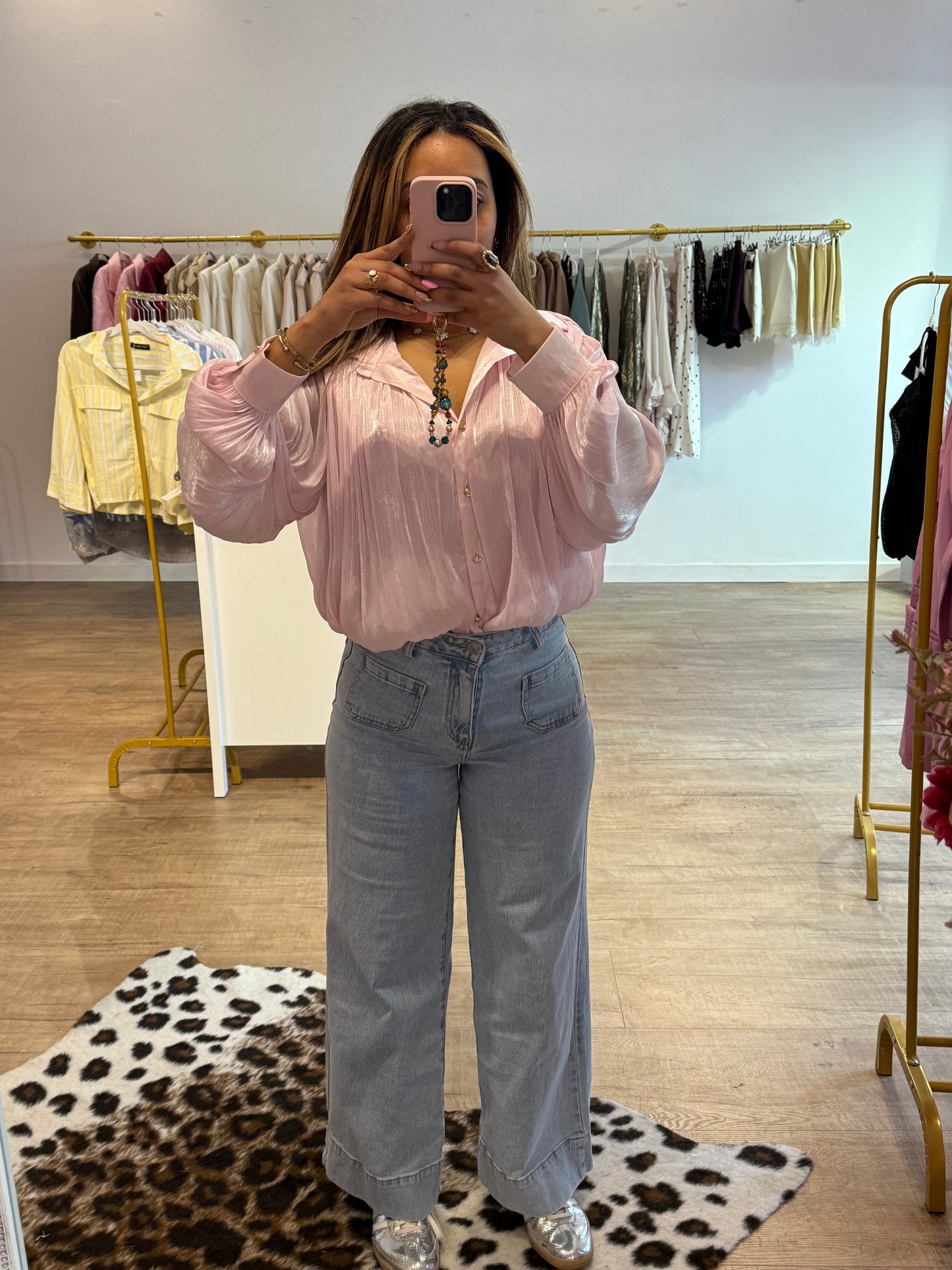 Jean taille haute wide leg à poches avant