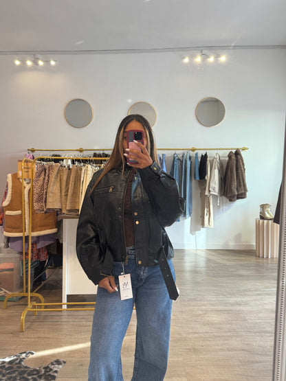Veste en similicuir noir